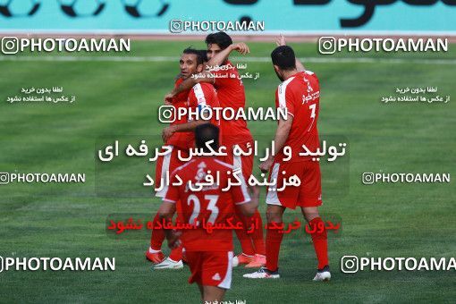 1128366, Tehran, [*parameter:4*], Iran Pro League، Persian Gulf Cup، 2017-18 season، Second Leg، Week 28، Naft Tehran ۰ v ۱ Padideh Mashhad on 2018/04/13 at Takhti Stadium