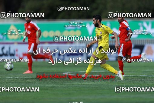 1094019, Tehran, [*parameter:4*], Iran Pro League، Persian Gulf Cup، 2017-18 season، Second Leg، Week 28، Naft Tehran ۰ v ۱ Padideh Mashhad on 2018/04/13 at Takhti Stadium