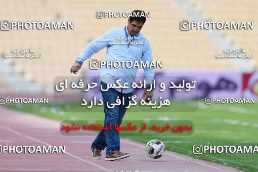 1093996, Tehran, [*parameter:4*], Iran Pro League، Persian Gulf Cup، 2017-18 season، Second Leg، Week 28، Naft Tehran ۰ v ۱ Padideh Mashhad on 2018/04/13 at Takhti Stadium