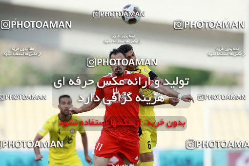 1093878, Tehran, [*parameter:4*], Iran Pro League، Persian Gulf Cup، 2017-18 season، Second Leg، Week 28، Naft Tehran ۰ v ۱ Padideh Mashhad on 2018/04/13 at Takhti Stadium