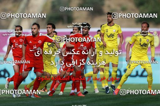 1094310, Tehran, [*parameter:4*], Iran Pro League، Persian Gulf Cup، 2017-18 season، Second Leg، Week 28، Naft Tehran ۰ v ۱ Padideh Mashhad on 2018/04/13 at Takhti Stadium