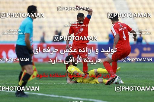 1094380, Tehran, [*parameter:4*], Iran Pro League، Persian Gulf Cup، 2017-18 season، Second Leg، Week 28، Naft Tehran ۰ v ۱ Padideh Mashhad on 2018/04/13 at Takhti Stadium