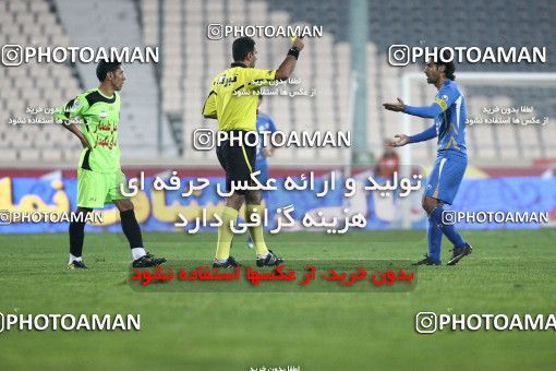 1101690, Tehran, [*parameter:4*], Iran Pro League، Persian Gulf Cup، 2010-11 season، First Leg، Week 17، Esteghlal 3 v 2 Pas on 2010/12/03 at Azadi Stadium