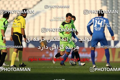 1162423, Tehran, [*parameter:4*], لیگ برتر فوتبال ایران، Persian Gulf Cup، Week 17، First Leg، Esteghlal 3 v 2 Pas on 2010/12/03 at Azadi Stadium