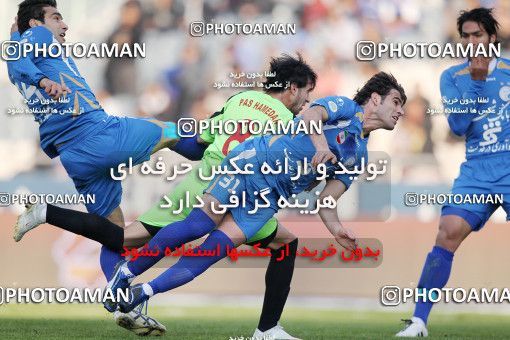 1162009, Tehran, [*parameter:4*], Iran Pro League، Persian Gulf Cup، 2010-11 season، First Leg، Week 17، Esteghlal 3 v 2 Pas on 2010/12/03 at Azadi Stadium