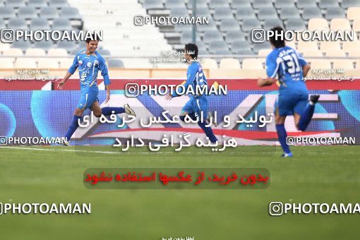 1162216, Tehran, [*parameter:4*], Iran Pro League، Persian Gulf Cup، 2010-11 season، First Leg، Week 17، Esteghlal 3 v 2 Pas on 2010/12/03 at Azadi Stadium