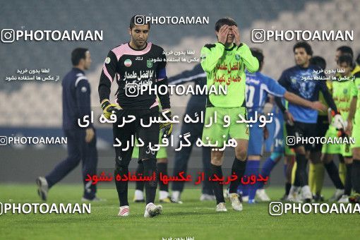 1162272, Tehran, [*parameter:4*], Iran Pro League، Persian Gulf Cup، 2010-11 season، First Leg، Week 17، Esteghlal 3 v 2 Pas on 2010/12/03 at Azadi Stadium