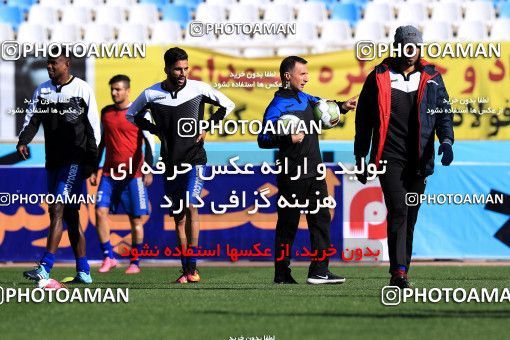 1095986, Isfahan, [*parameter:4*], Iran Pro League، Persian Gulf Cup، 2017-18 season، Second Leg، Week 20، Zob Ahan Esfahan 2 v ۱ Sanat Naft Abadan on 2018/01/18 at Naghsh-e Jahan Stadium