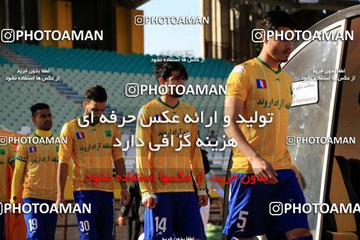 1095909, Isfahan, [*parameter:4*], Iran Pro League، Persian Gulf Cup، 2017-18 season، Second Leg، Week 20، Zob Ahan Esfahan 2 v ۱ Sanat Naft Abadan on 2018/01/18 at Naghsh-e Jahan Stadium