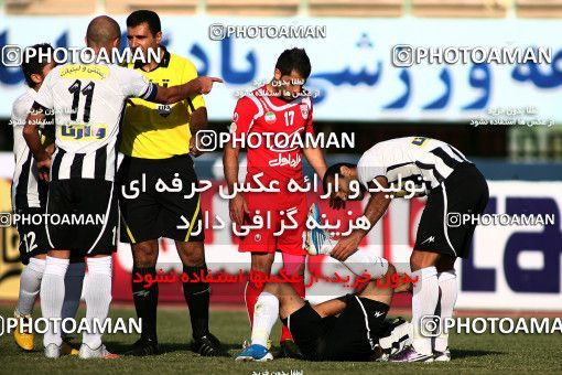 1098003, Qom, Iran, Iran Pro League، Persian Gulf Cup، 2010-11 season، First Leg، Week 15، Saba Qom ۰ v ۰ Tractor S.C. on 2010/11/11 at Yadegar-e Emam Stadium Qom