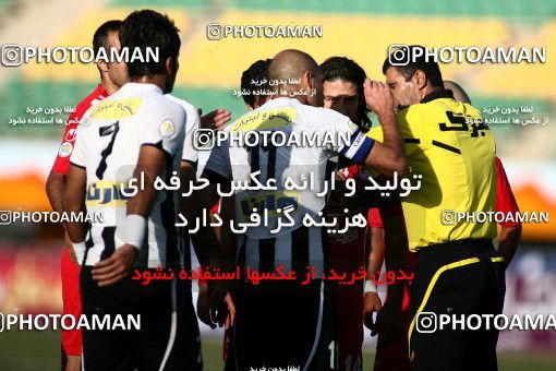 1098150, Qom, Iran, Iran Pro League، Persian Gulf Cup، 2010-11 season، First Leg، Week 15، Saba Qom ۰ v ۰ Tractor S.C. on 2010/11/11 at Yadegar-e Emam Stadium Qom