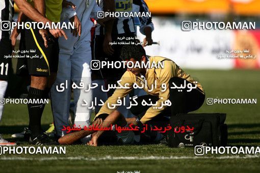 1098114, Qom, Iran, Iran Pro League، Persian Gulf Cup، 2010-11 season، First Leg، Week 15، Saba Qom ۰ v ۰ Tractor S.C. on 2010/11/11 at Yadegar-e Emam Stadium Qom