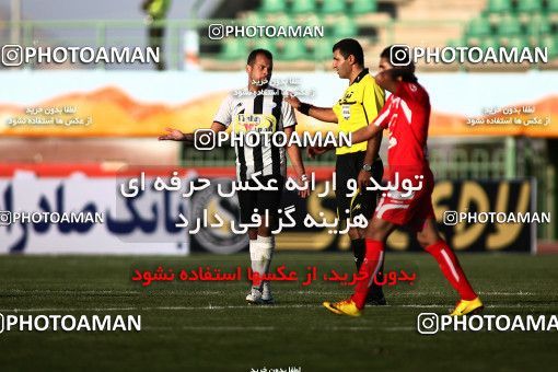 1098179, Qom, Iran, Iran Pro League، Persian Gulf Cup، 2010-11 season، First Leg، Week 15، Saba Qom ۰ v ۰ Tractor S.C. on 2010/11/11 at Yadegar-e Emam Stadium Qom