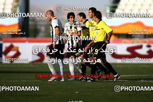 1098143, Qom, Iran, Iran Pro League، Persian Gulf Cup، 2010-11 season، First Leg، Week 15، Saba Qom ۰ v ۰ Tractor S.C. on 2010/11/11 at Yadegar-e Emam Stadium Qom