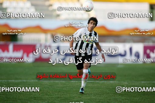 1097982, Qom, Iran, Iran Pro League، Persian Gulf Cup، 2010-11 season، First Leg، Week 15، Saba Qom ۰ v ۰ Tractor S.C. on 2010/11/11 at Yadegar-e Emam Stadium Qom