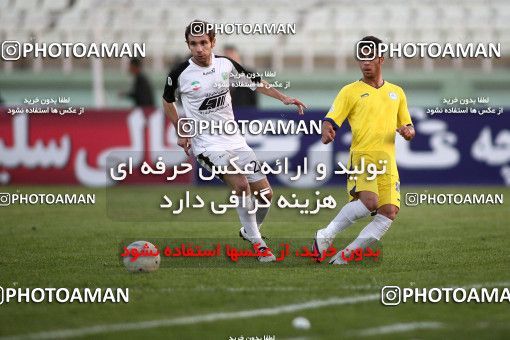 1099020, Tehran, [*parameter:4*], لیگ برتر فوتبال ایران، Persian Gulf Cup، Week 15، First Leg، Naft Tehran 1 v 0 Rah Ahan on 2010/11/12 at Shahid Dastgerdi Stadium