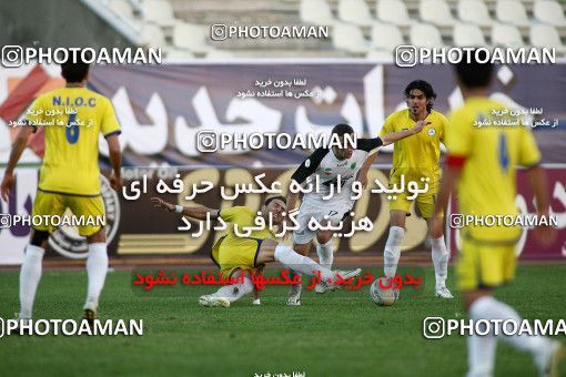 1099037, Tehran, [*parameter:4*], Iran Pro League، Persian Gulf Cup، 2010-11 season، First Leg، Week 15، Naft Tehran ۱ v ۰ Rah Ahan on 2010/11/12 at Shahid Dastgerdi Stadium