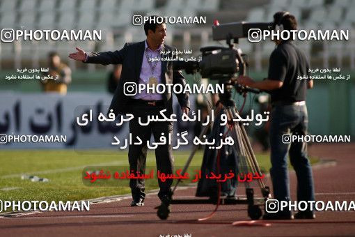 1099098, Tehran, [*parameter:4*], لیگ برتر فوتبال ایران، Persian Gulf Cup، Week 15، First Leg، Naft Tehran 1 v 0 Rah Ahan on 2010/11/12 at Shahid Dastgerdi Stadium