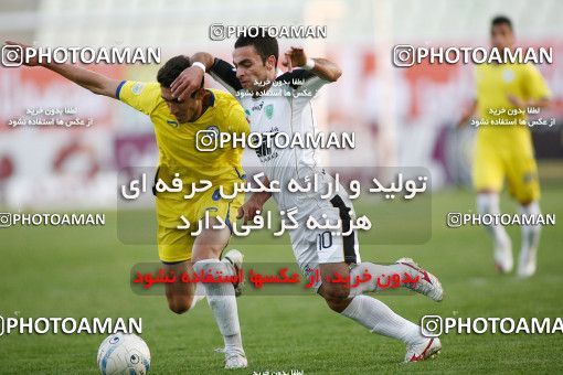 1099063, Tehran, [*parameter:4*], Iran Pro League، Persian Gulf Cup، 2010-11 season، First Leg، Week 15، Naft Tehran ۱ v ۰ Rah Ahan on 2010/11/12 at Shahid Dastgerdi Stadium