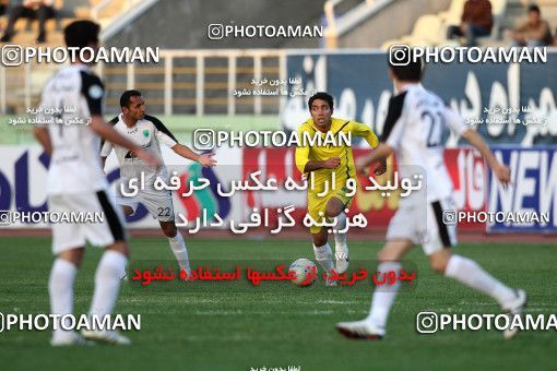 1100481, Tehran, [*parameter:4*], Iran Pro League، Persian Gulf Cup، 2010-11 season، First Leg، Week 15، Naft Tehran ۱ v ۰ Rah Ahan on 2010/11/12 at Shahid Dastgerdi Stadium