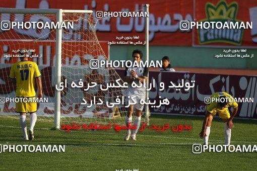 1100566, Tehran, [*parameter:4*], Iran Pro League، Persian Gulf Cup، 2010-11 season، First Leg، Week 15، Naft Tehran ۱ v ۰ Rah Ahan on 2010/11/12 at Shahid Dastgerdi Stadium