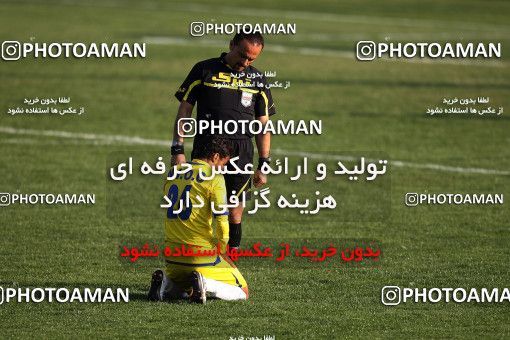 1100524, Tehran, [*parameter:4*], Iran Pro League، Persian Gulf Cup، 2010-11 season، First Leg، Week 15، Naft Tehran ۱ v ۰ Rah Ahan on 2010/11/12 at Shahid Dastgerdi Stadium