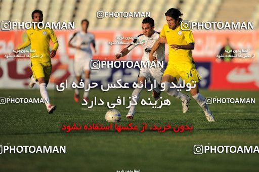 1099171, Tehran, [*parameter:4*], Iran Pro League، Persian Gulf Cup، 2010-11 season، First Leg، Week 15، Naft Tehran ۱ v ۰ Rah Ahan on 2010/11/12 at Shahid Dastgerdi Stadium