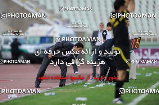 1099161, Tehran, [*parameter:4*], لیگ برتر فوتبال ایران، Persian Gulf Cup، Week 15، First Leg، Naft Tehran 1 v 0 Rah Ahan on 2010/11/12 at Shahid Dastgerdi Stadium