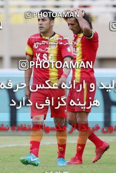 1099892, Ahvaz, [*parameter:4*], Iran Pro League، Persian Gulf Cup، 2017-18 season، Second Leg، Week 20، Foulad Khouzestan ۱ v 2 Paykan on 2018/02/15 at Ahvaz Ghadir Stadium