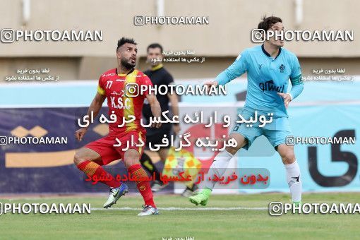 1100176, Ahvaz, [*parameter:4*], Iran Pro League، Persian Gulf Cup، 2017-18 season، Second Leg، Week 20، Foulad Khouzestan ۱ v 2 Paykan on 2018/02/15 at Ahvaz Ghadir Stadium