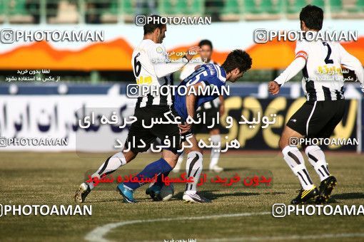 1108499, Qom, Iran, لیگ برتر فوتبال ایران، Persian Gulf Cup، Week 17، First Leg، Saba Qom 1 v 0 Malvan Bandar Anzali on 2010/12/03 at Yadegar-e Emam Stadium Qom