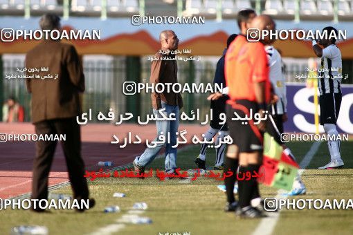 1108560, Qom, Iran, Iran Pro League، Persian Gulf Cup، 2010-11 season، First Leg، Week 17، Saba Qom ۱ v ۰ Malvan Bandar Anzali on 2010/12/03 at Yadegar-e Emam Stadium Qom