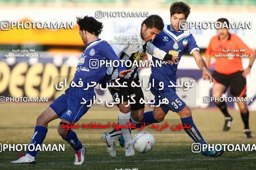 1108437, Qom, Iran, Iran Pro League، Persian Gulf Cup، 2010-11 season، First Leg، Week 17، Saba Qom ۱ v ۰ Malvan Bandar Anzali on 2010/12/03 at Yadegar-e Emam Stadium Qom