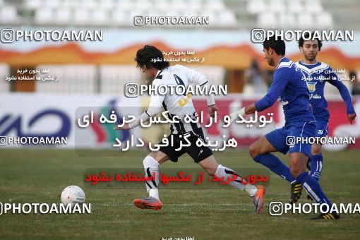 1108538, Qom, Iran, Iran Pro League، Persian Gulf Cup، 2010-11 season، First Leg، Week 17، Saba Qom ۱ v ۰ Malvan Bandar Anzali on 2010/12/03 at Yadegar-e Emam Stadium Qom