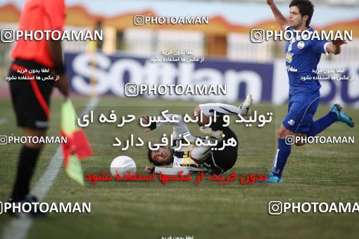 1108491, Qom, Iran, لیگ برتر فوتبال ایران، Persian Gulf Cup، Week 17، First Leg، Saba Qom 1 v 0 Malvan Bandar Anzali on 2010/12/03 at Yadegar-e Emam Stadium Qom