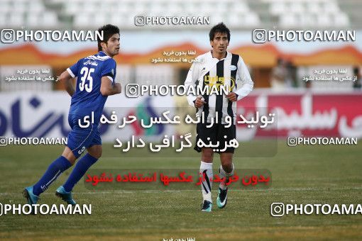 1108535, Qom, Iran, Iran Pro League، Persian Gulf Cup، 2010-11 season، First Leg، Week 17، Saba Qom ۱ v ۰ Malvan Bandar Anzali on 2010/12/03 at Yadegar-e Emam Stadium Qom