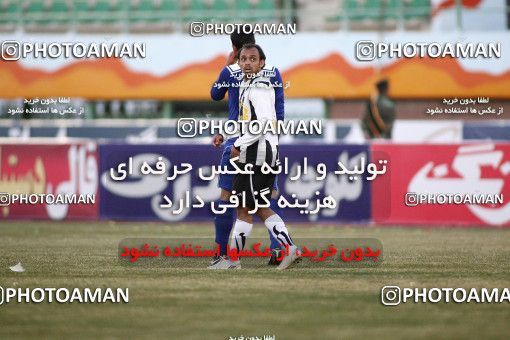 1108396, Qom, Iran, Iran Pro League، Persian Gulf Cup، 2010-11 season، First Leg، Week 17، Saba Qom ۱ v ۰ Malvan Bandar Anzali on 2010/12/03 at Yadegar-e Emam Stadium Qom