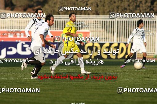 1108712, Tehran, [*parameter:4*], Iran Pro League، Persian Gulf Cup، 2010-11 season، First Leg، Week 17، Naft Tehran 2 v 2 Shahin Boushehr on 2010/12/04 at Takhti Stadium