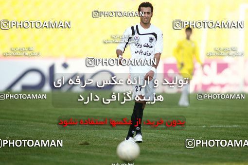 1108701, Tehran, [*parameter:4*], Iran Pro League، Persian Gulf Cup، 2010-11 season، First Leg، Week 17، Naft Tehran 2 v 2 Shahin Boushehr on 2010/12/04 at Takhti Stadium