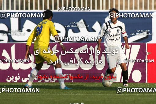 1109013, Tehran, [*parameter:4*], Iran Pro League، Persian Gulf Cup، 2010-11 season، First Leg، Week 17، Naft Tehran 2 v 2 Shahin Boushehr on 2010/12/04 at Takhti Stadium