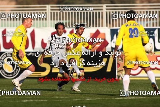 1108921, Tehran, [*parameter:4*], Iran Pro League، Persian Gulf Cup، 2010-11 season، First Leg، Week 17، Naft Tehran 2 v 2 Shahin Boushehr on 2010/12/04 at Takhti Stadium