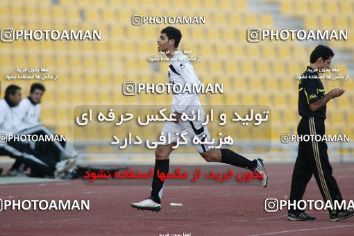 1109106, Tehran, [*parameter:4*], Iran Pro League، Persian Gulf Cup، 2010-11 season، First Leg، Week 17، Naft Tehran 2 v 2 Shahin Boushehr on 2010/12/04 at Takhti Stadium