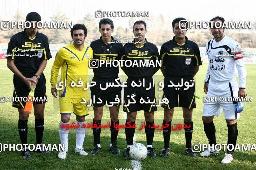 1108798, Tehran, [*parameter:4*], Iran Pro League، Persian Gulf Cup، 2010-11 season، First Leg، Week 17، Naft Tehran 2 v 2 Shahin Boushehr on 2010/12/04 at Takhti Stadium