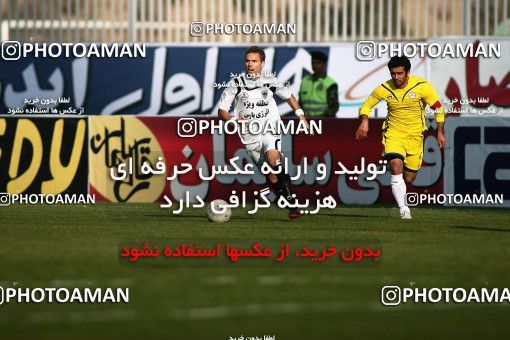 1108906, Tehran, [*parameter:4*], Iran Pro League، Persian Gulf Cup، 2010-11 season، First Leg، Week 17، Naft Tehran 2 v 2 Shahin Boushehr on 2010/12/04 at Takhti Stadium