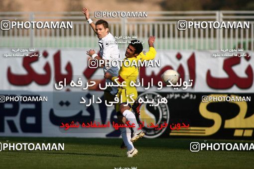 1108829, Tehran, [*parameter:4*], Iran Pro League، Persian Gulf Cup، 2010-11 season، First Leg، Week 17، Naft Tehran 2 v 2 Shahin Boushehr on 2010/12/04 at Takhti Stadium