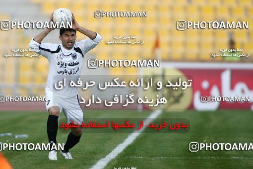 1108982, Tehran, [*parameter:4*], Iran Pro League، Persian Gulf Cup، 2010-11 season، First Leg، Week 17، Naft Tehran 2 v 2 Shahin Boushehr on 2010/12/04 at Takhti Stadium