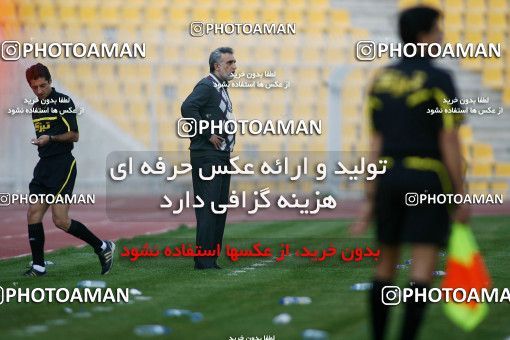 1108958, Tehran, [*parameter:4*], Iran Pro League، Persian Gulf Cup، 2010-11 season، First Leg، Week 17، Naft Tehran 2 v 2 Shahin Boushehr on 2010/12/04 at Takhti Stadium