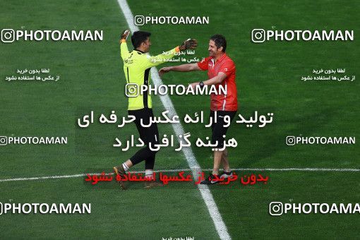 1115618, Tehran, [*parameter:4*], لیگ برتر فوتبال ایران، Persian Gulf Cup، Week 30، Second Leg، Persepolis 3 v 0 Sepid Roud Rasht on 2018/04/27 at Azadi Stadium