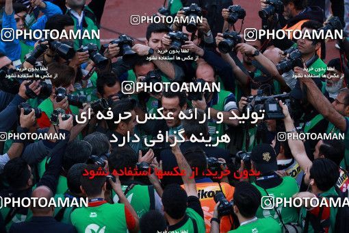 1115507, Tehran, [*parameter:4*], لیگ برتر فوتبال ایران، Persian Gulf Cup، Week 30، Second Leg، Persepolis 3 v 0 Sepid Roud Rasht on 2018/04/27 at Azadi Stadium