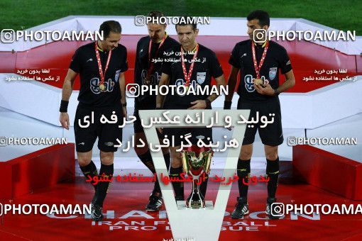 1115633, Tehran, [*parameter:4*], لیگ برتر فوتبال ایران، Persian Gulf Cup، Week 30، Second Leg، Persepolis 3 v 0 Sepid Roud Rasht on 2018/04/27 at Azadi Stadium